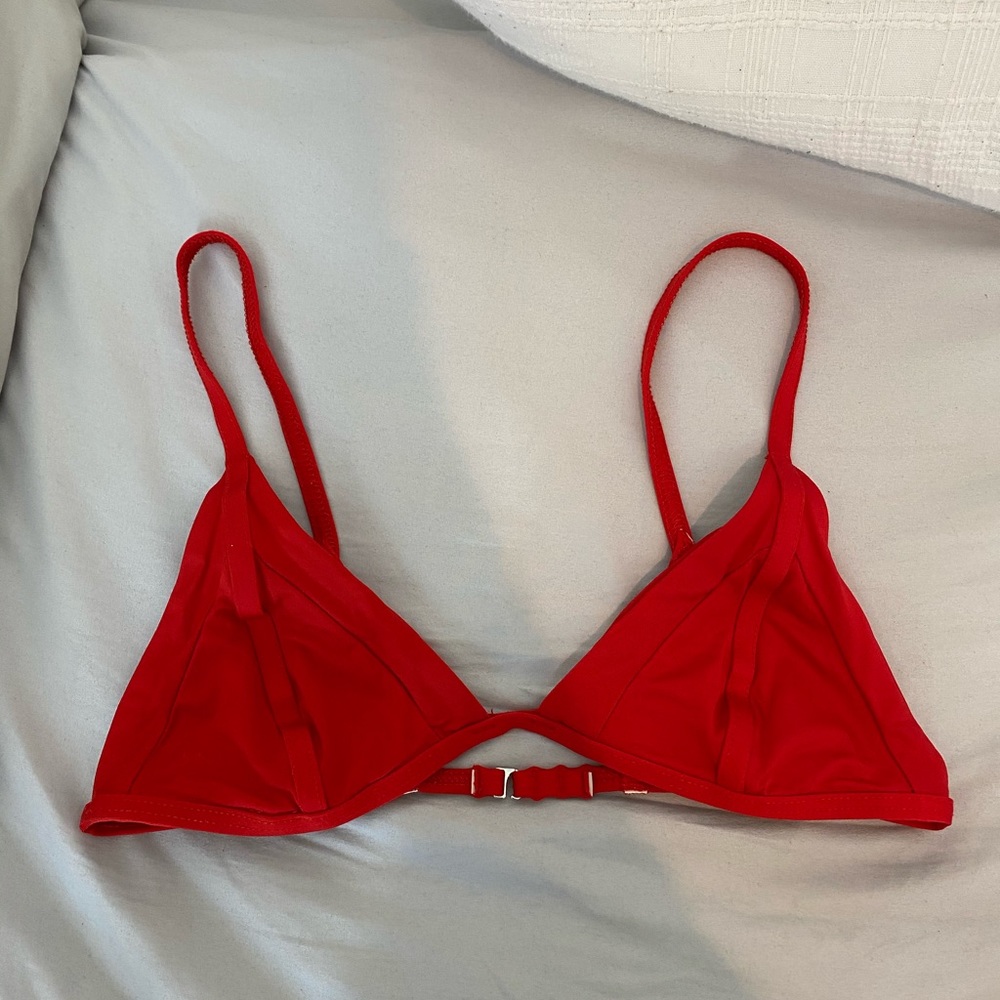 Frankie’s Bikinis Top